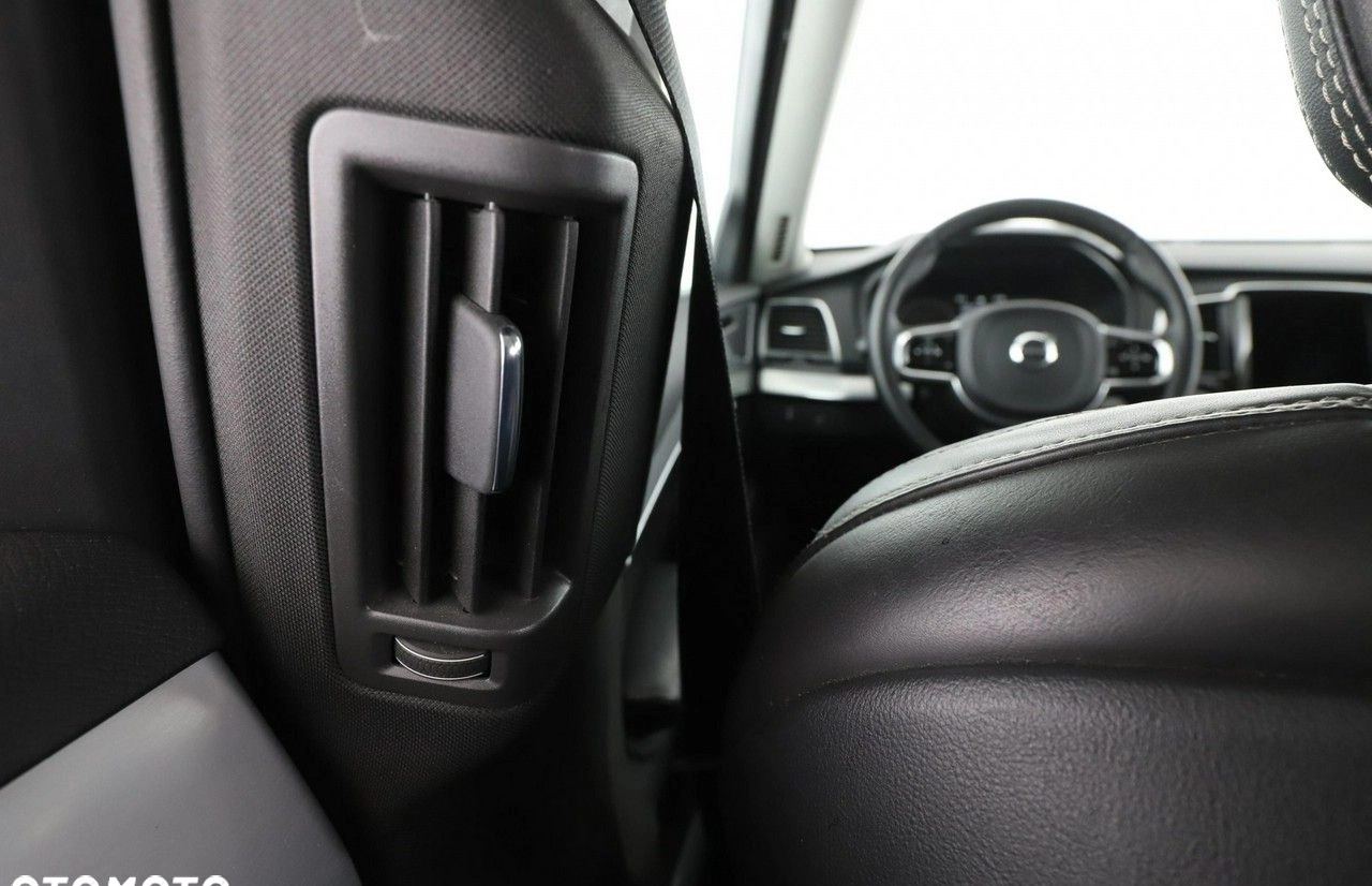 Volvo XC 90 cena 120600 przebieg: 151145, rok produkcji 2015 z Zbąszynek małe 466